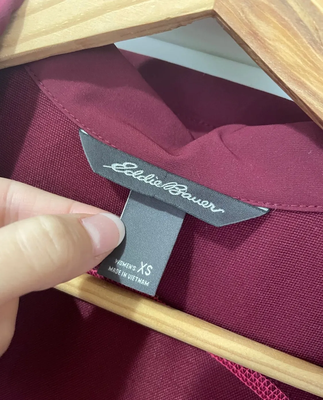 Eddie Bauer Light Zip Jacket - Image 4