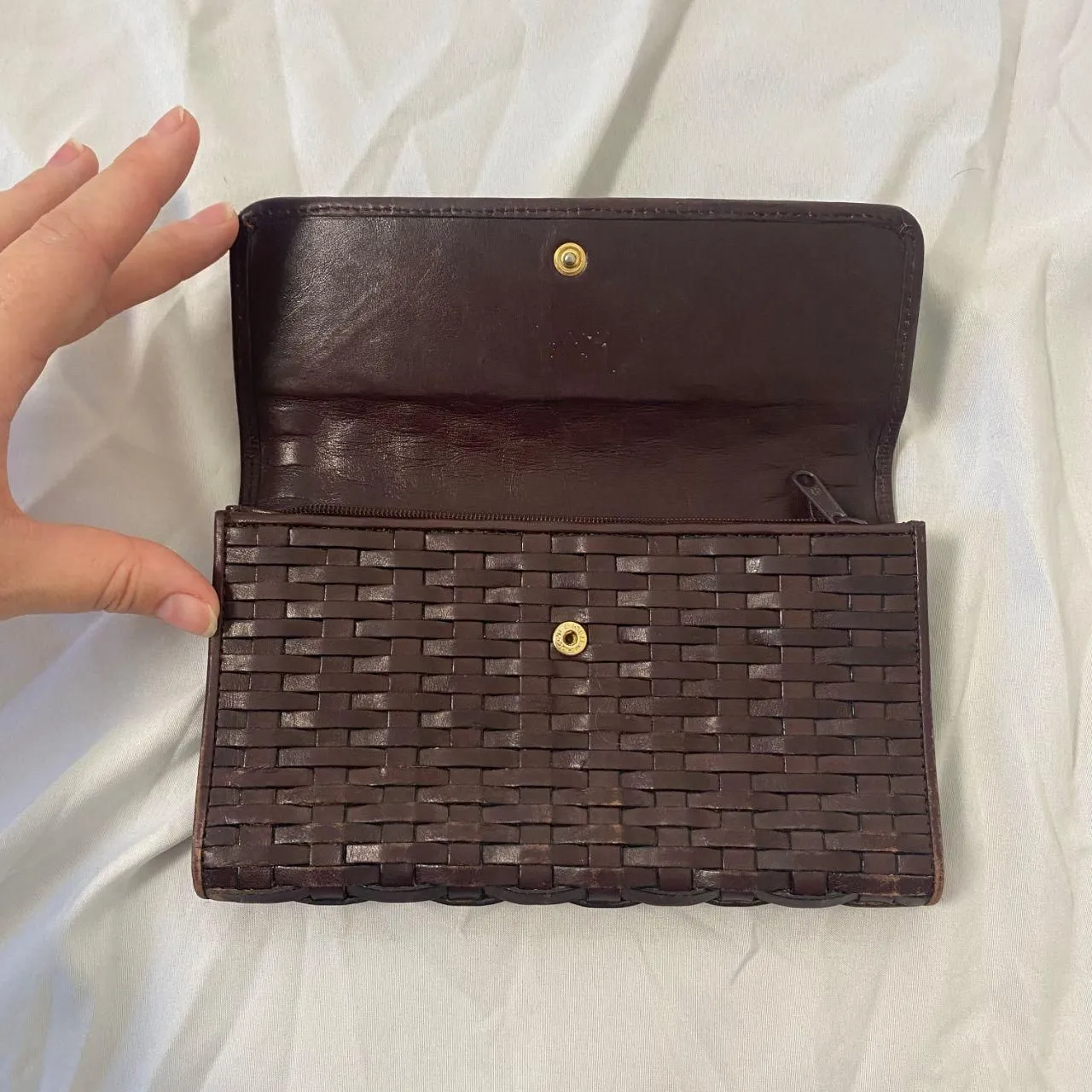 Vintage LL Bean Dark Brown Braided Leather Envelope Wallet - Image 4