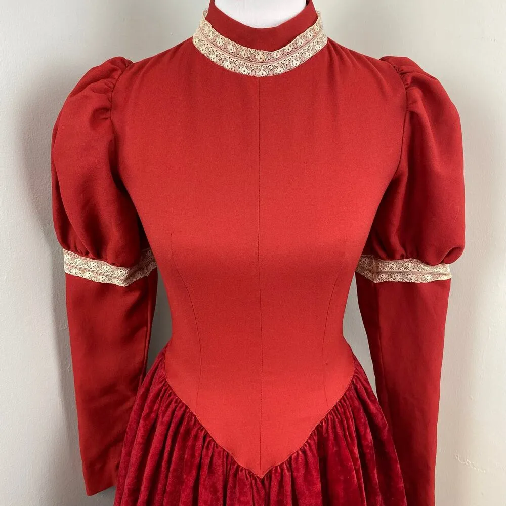Vintage Victorian Red Velvet Gown Medieval Renaissance Dress XS - Image 2