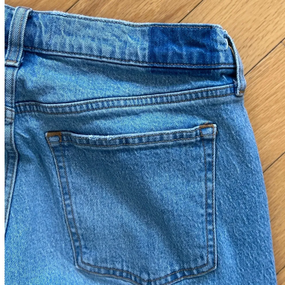 Abercrombie Curve Love Baggy Low Rise Medium Blue Wash Distressed Jeans - Image 7