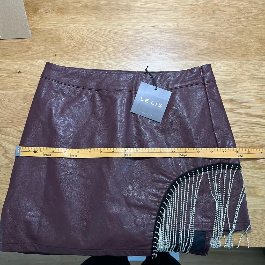 Le Lis Burgundy Faux Leather‎ Rhinestone Fringe High Rise Side Zip Mini Skirt - Image 14