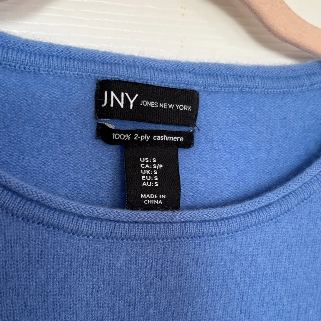 Jones New York Women's Light Blue Crew Neck Cashmere Sweater - Image 2