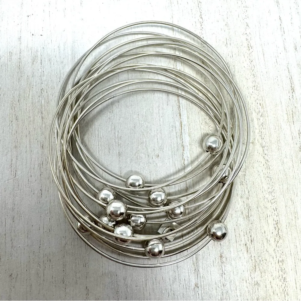 Sterling silver, interlocking wired bangle bracelet with sliding sterling balls Silver - Image 3