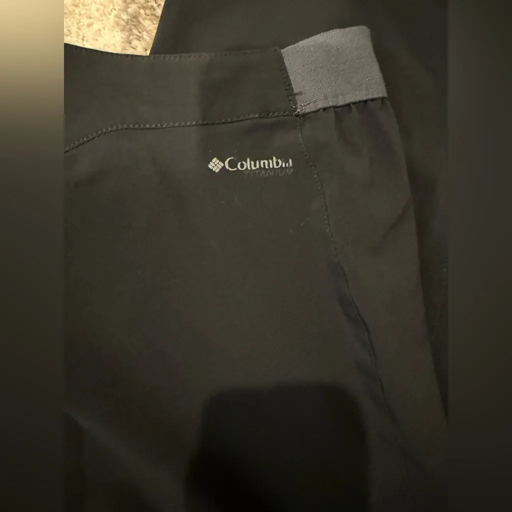 Columbia Women's Titan Pass Hose black outdoor pants Size 14 - Image 5