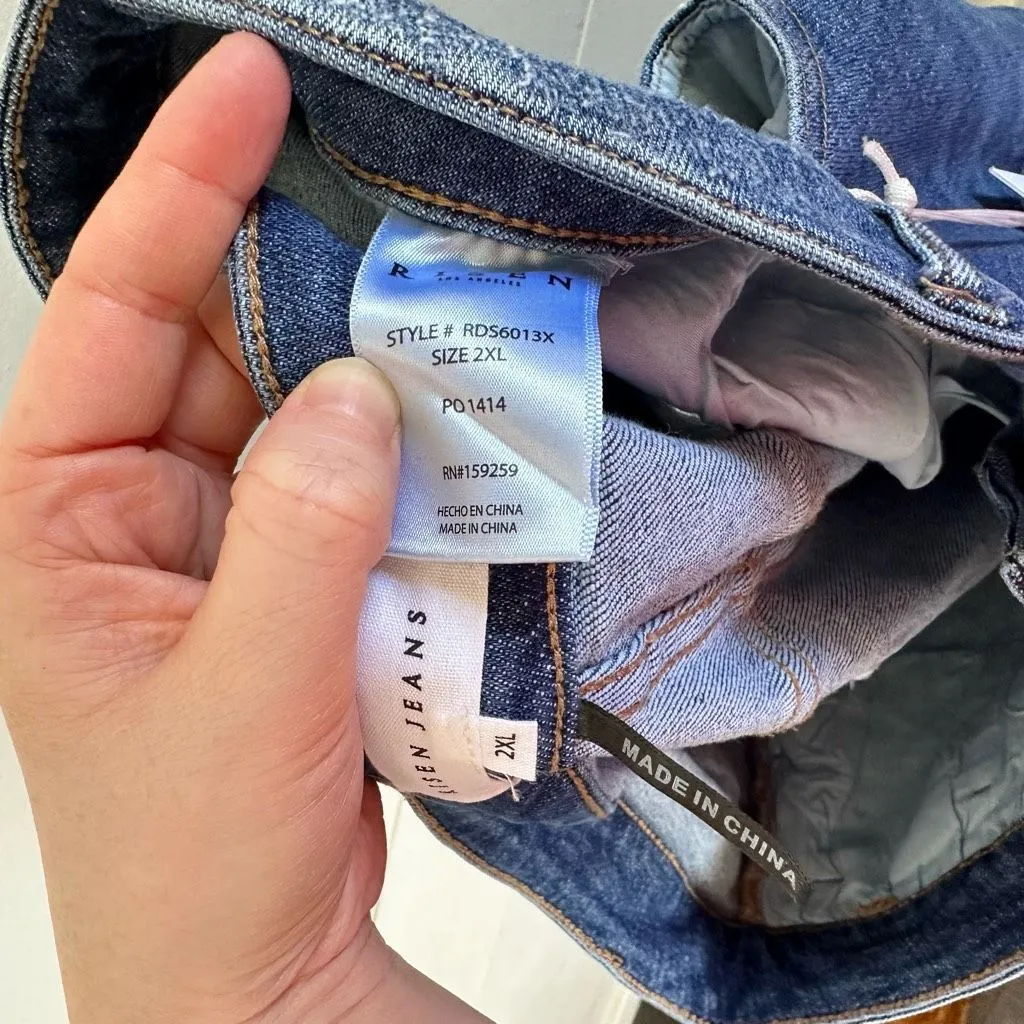 Risen Women’s 2XL Blue Denim High Waist Stretch Shorts Plus Size New NWT - Image 6