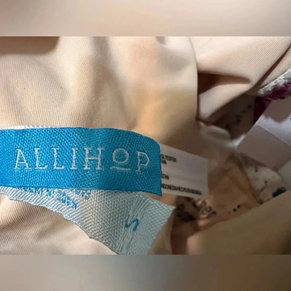 Allihop by Anthropologie pink and white floral high waisted bikini bottoms. NWT - Image 5