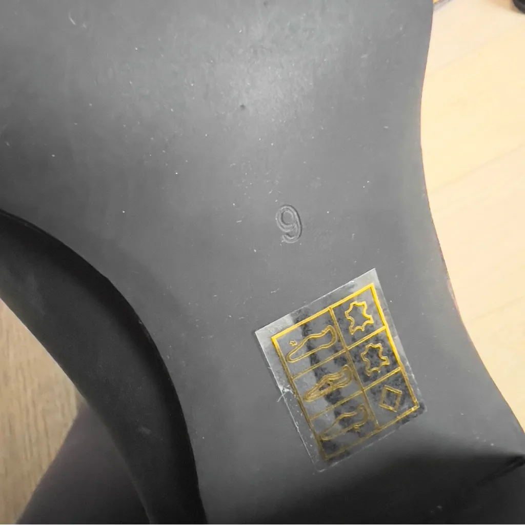 NWOB Jeffrey Campbell Dagget Western Cowboy Boots in Black - Image 8