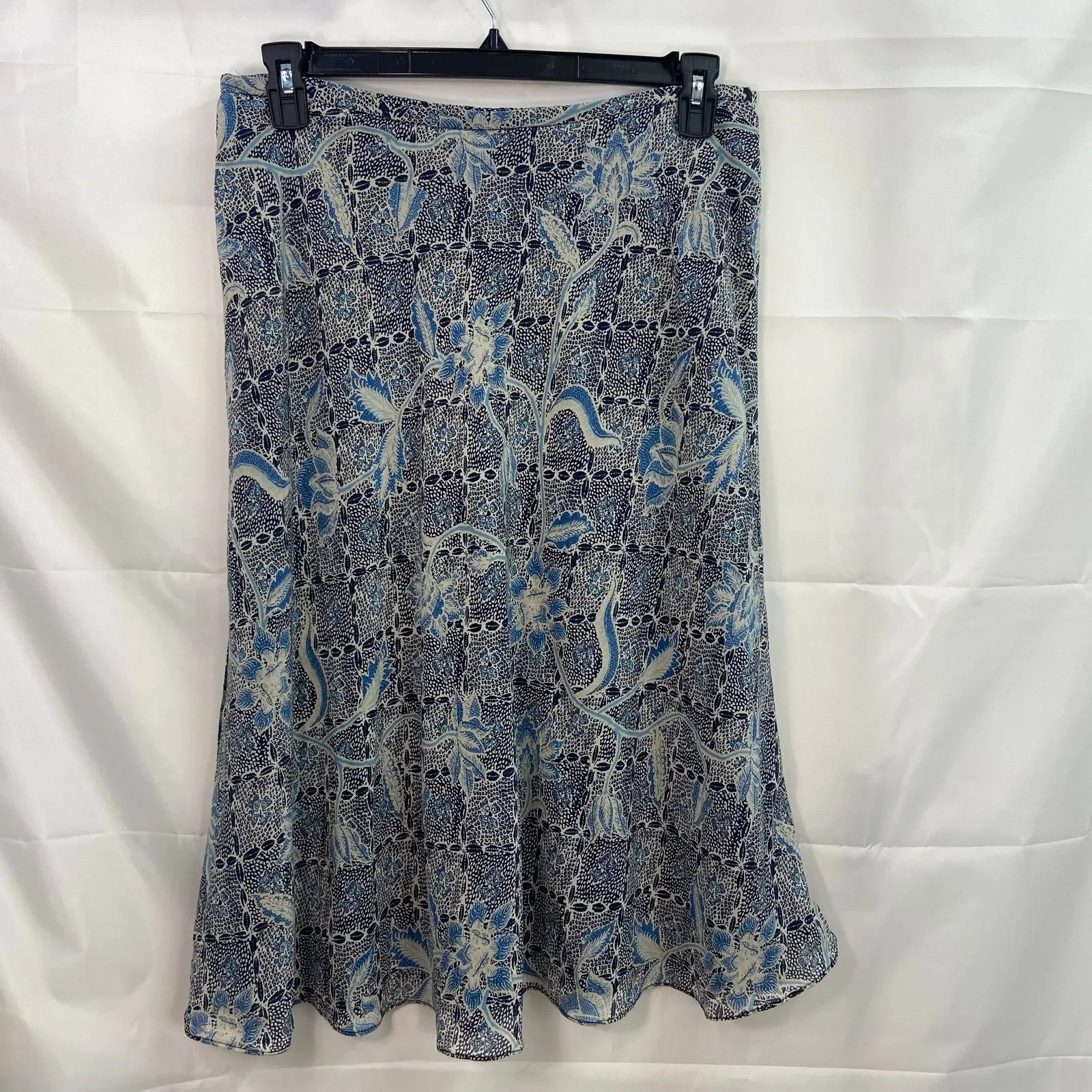 Vintage Charter Club women's blue floral wrap lined silk midi skirt flowy casual - Image 4