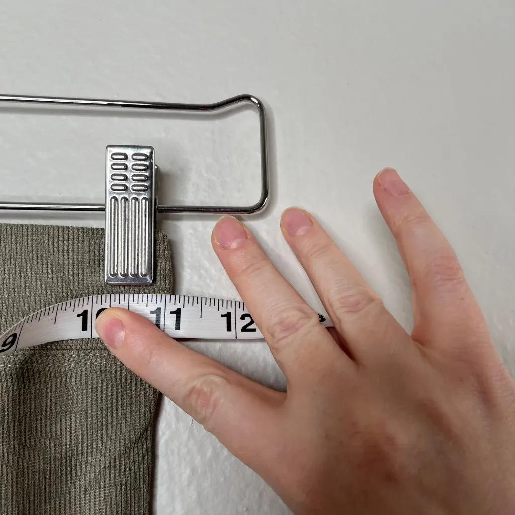 Talentless Womens Ribbed Knit Olive Green Active Biker Shorts XS - Image 3