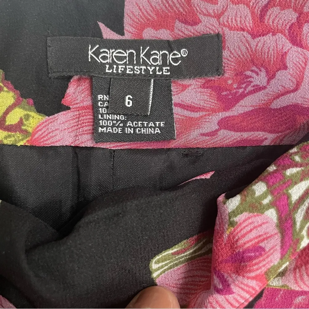 Karen Kane Lifestyle 100%
Silk Floral Butterfly Car Wash
Skirt Multicolored Sz 6 - Image 9