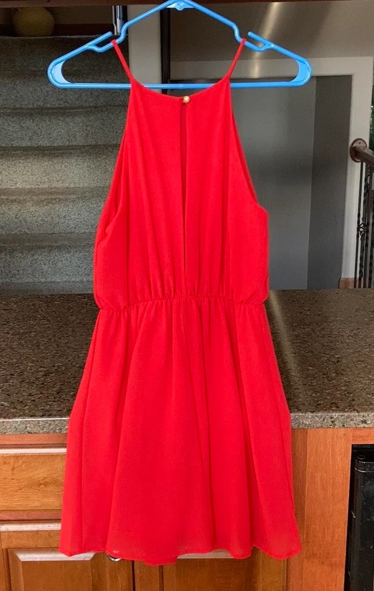 Red Dress With Back Peakabo - Image 2