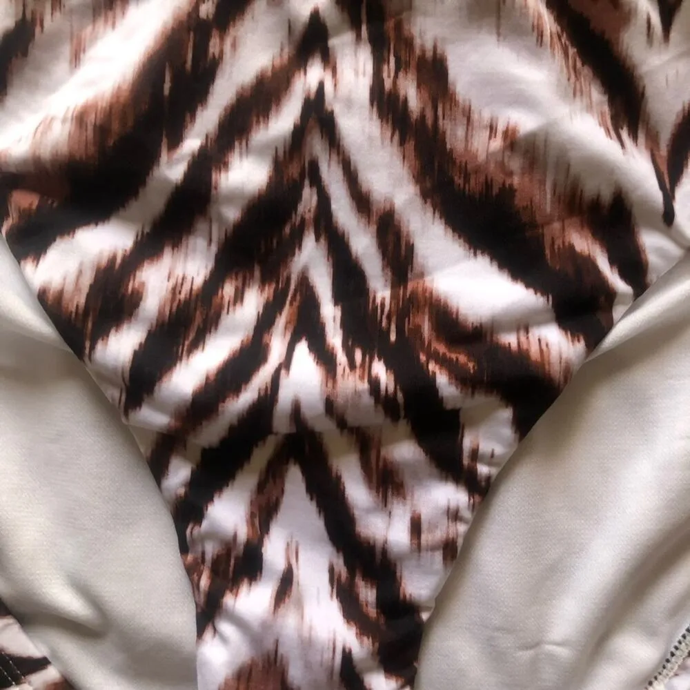 Gibson Latimer NWT  Women’s Fierce Animal Print Lines Hipster Bikini Bottoms LG - Image 2