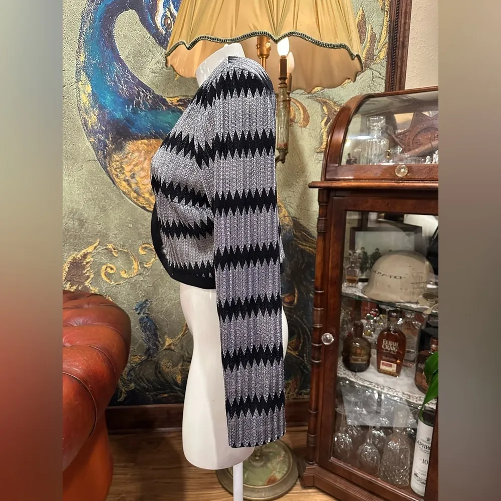 EUC CITI DRESS METALLIC SILVER AND BLACK GEOMETRIC BOLERO Size M - Image 6