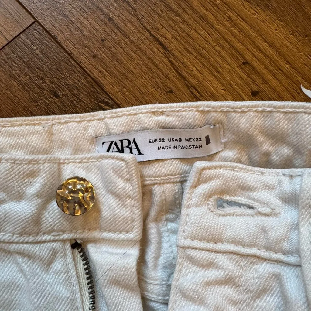 Zara Jeans - Image 2