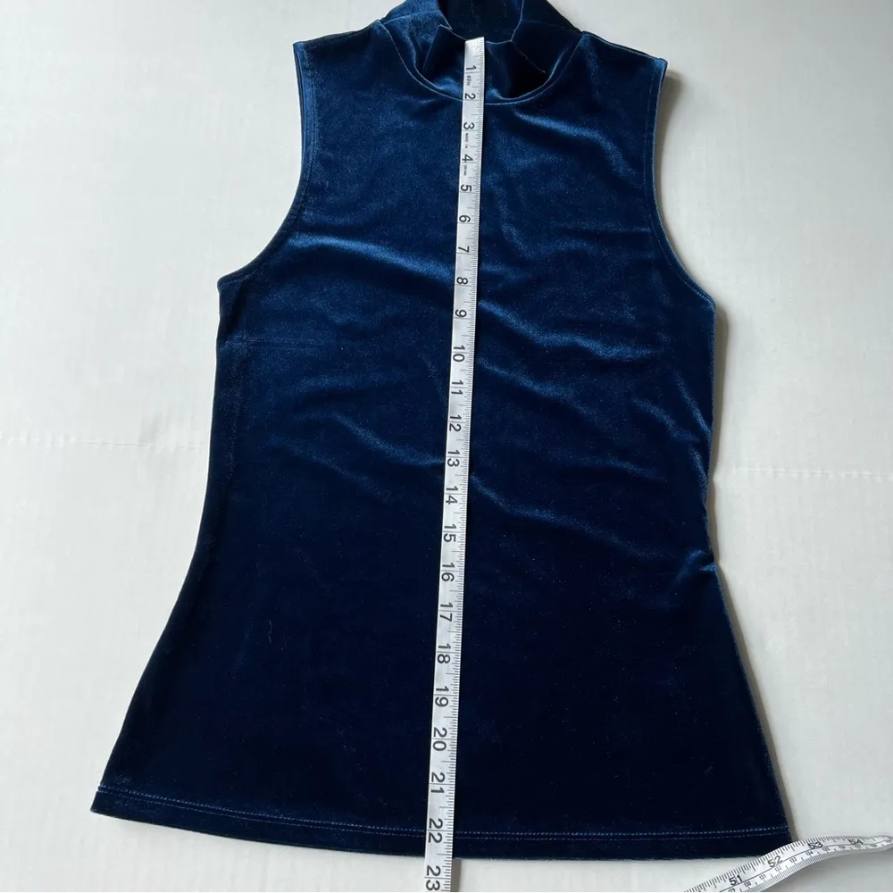 EXPRESS velvet mock neck turtle neck tank top dark blue size xs - Image 10