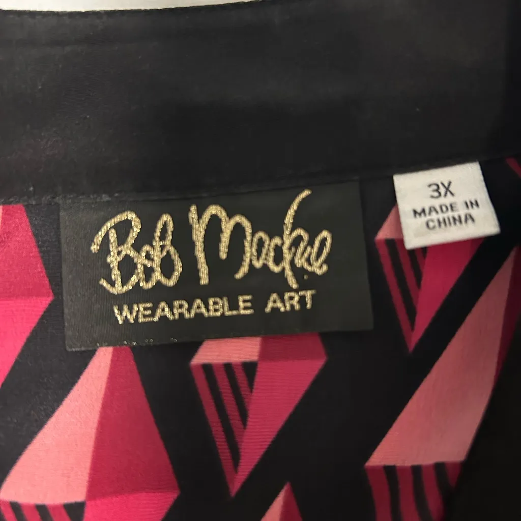 Bob Mackie Wearable Art Black Shirt with Fuchsia Geometric Diamond Pattern - Image 9