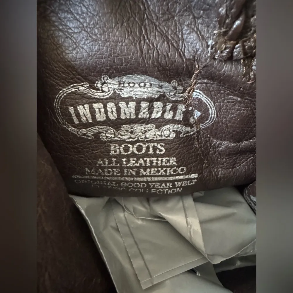 INDOMABLE,S Brown and Tan Heeled Boots with Classic Western Style 👢⚕️ Size 6 - Image 9