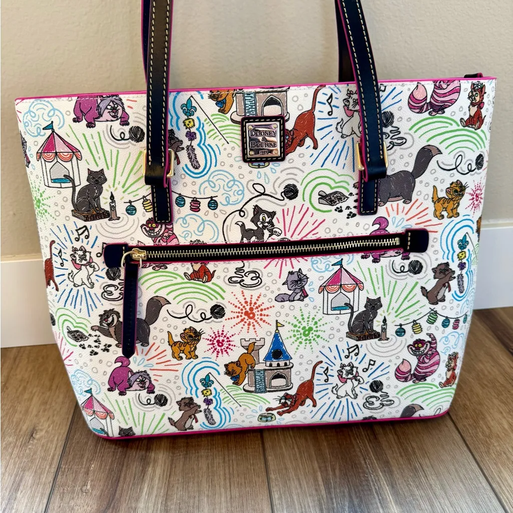 Dooney & Bourke Disney Cats Large Tote | NWOT | Hot Pink Lining | Zip Pockets - Image 4