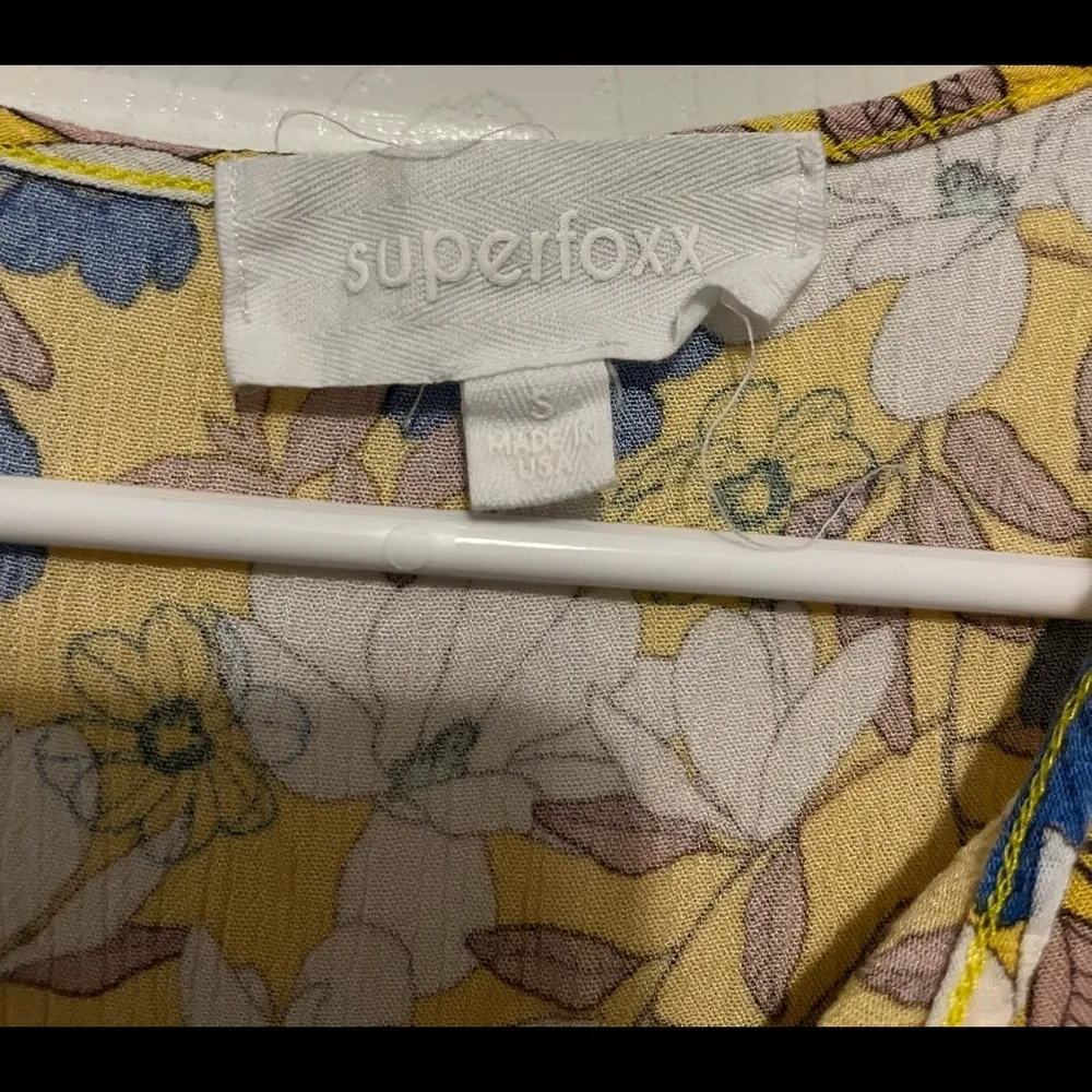 Superfoxx yellow flower print dress in small - Image 4