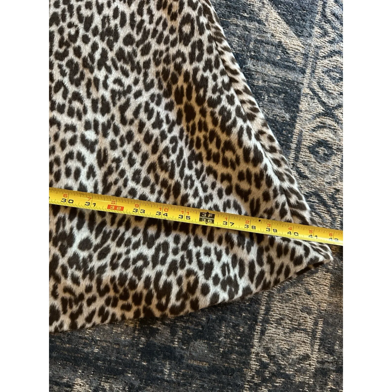 Tyler Boe Cape Jacket Short Faux Fur Animal Print Size Small Wool Button Close - Image 9