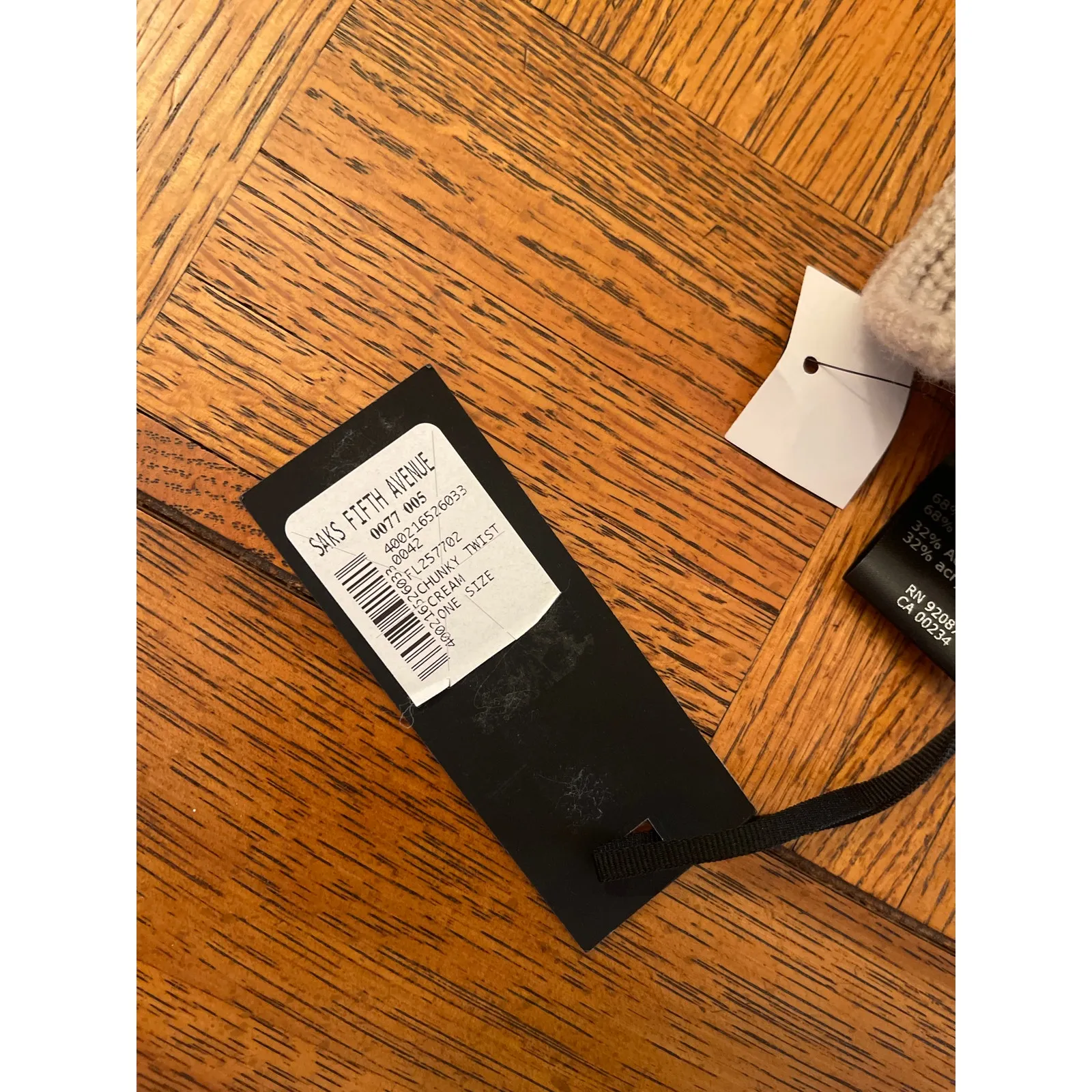 Saks Fifth Avenue collection ribbed knit wall blend scarf - Image 4