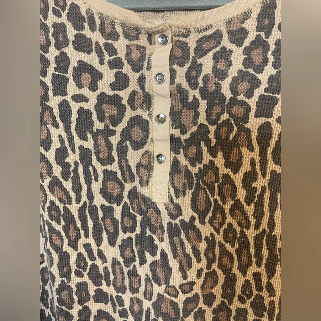Splendid Leopard Print Button-Up Top - Image 2