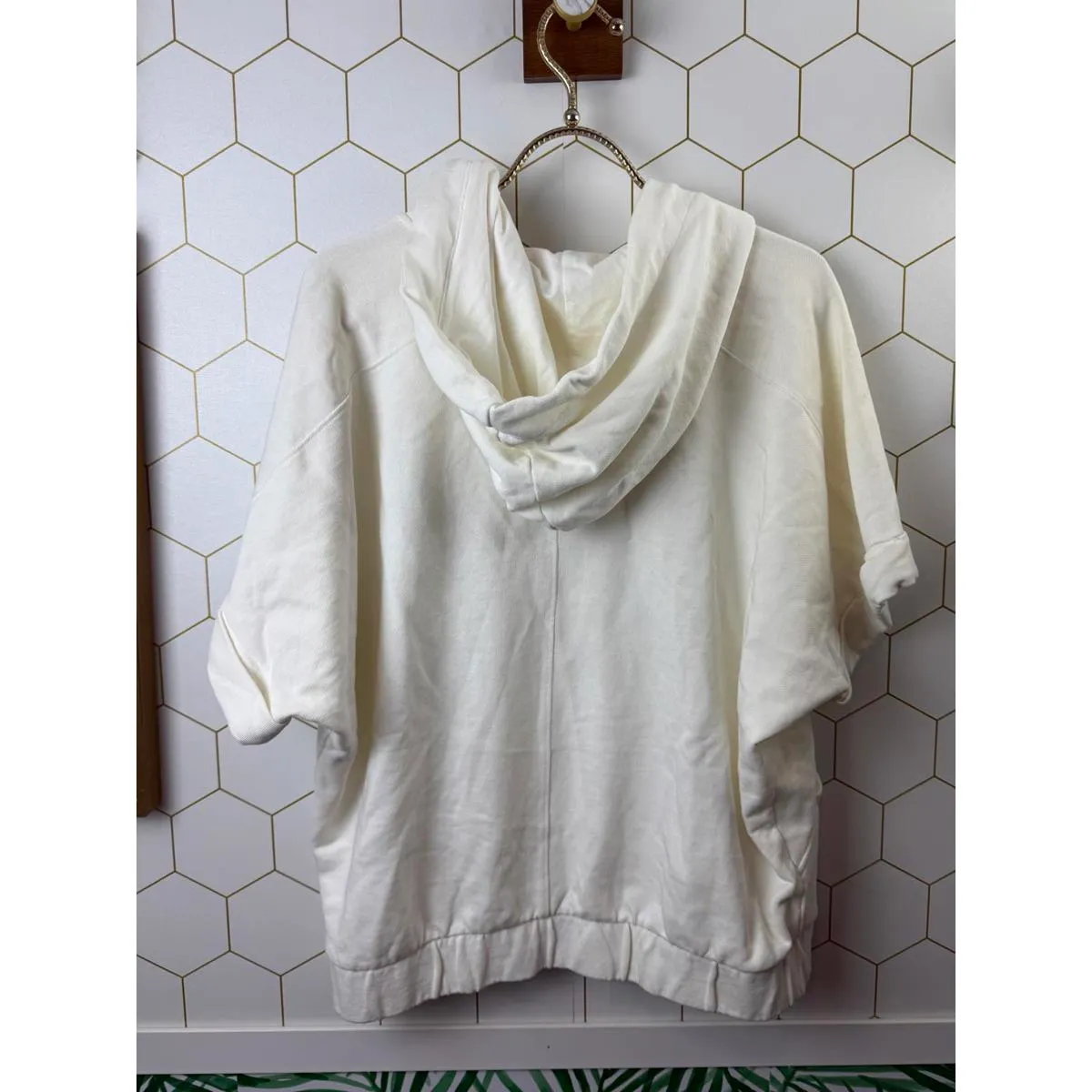 Maeve by Anthropologie Ivory Short Sleeve Oversized Hoodie - Size - S/M - Image 2