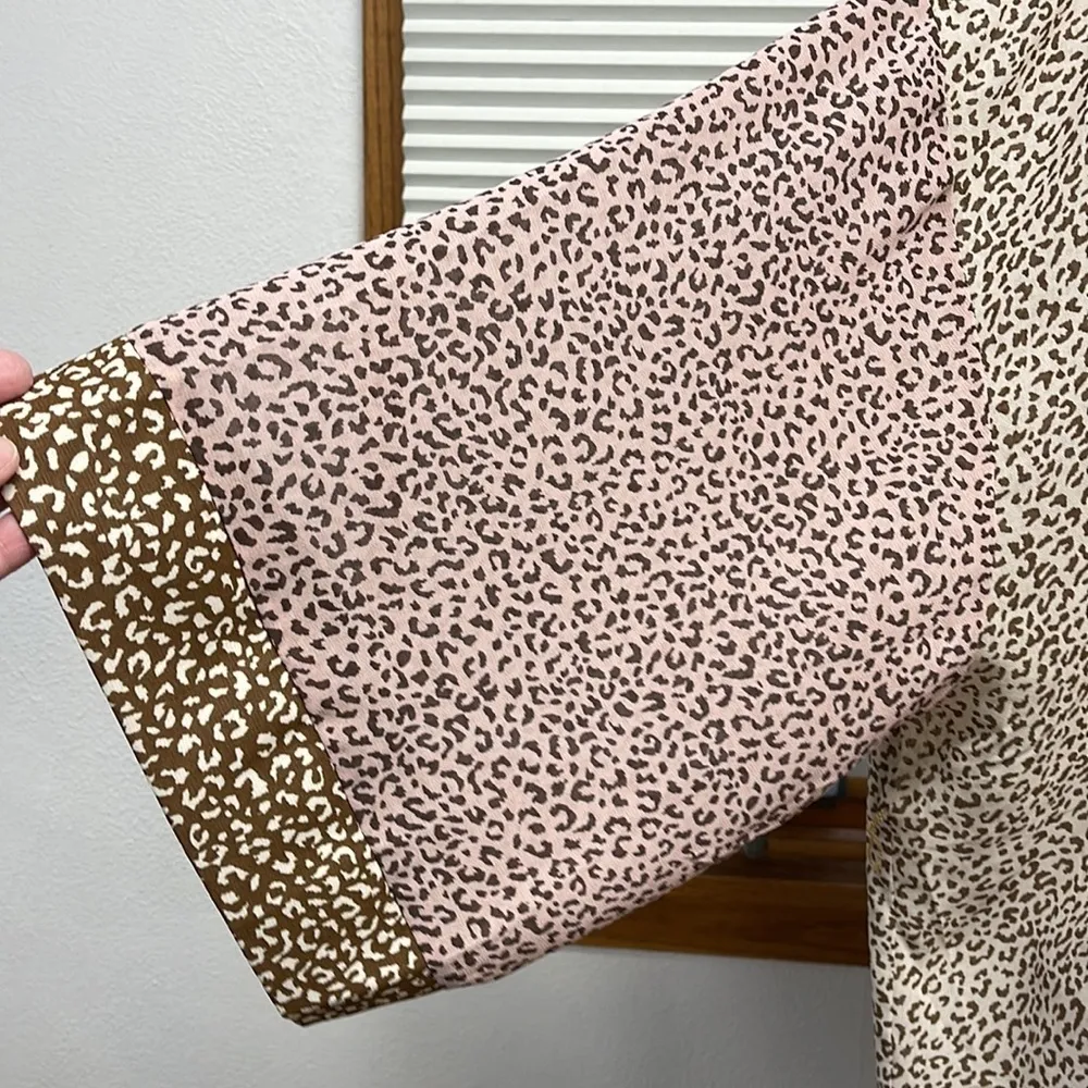 Mystree NWT Tan Cream Pink Cheetah Animal Print Kimono Size S/M - Image 3