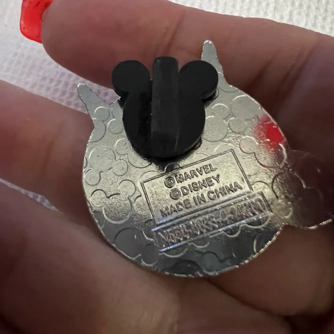 Disney Trading Pin  - Thor - Marvel Avengers Assemble - Image 5