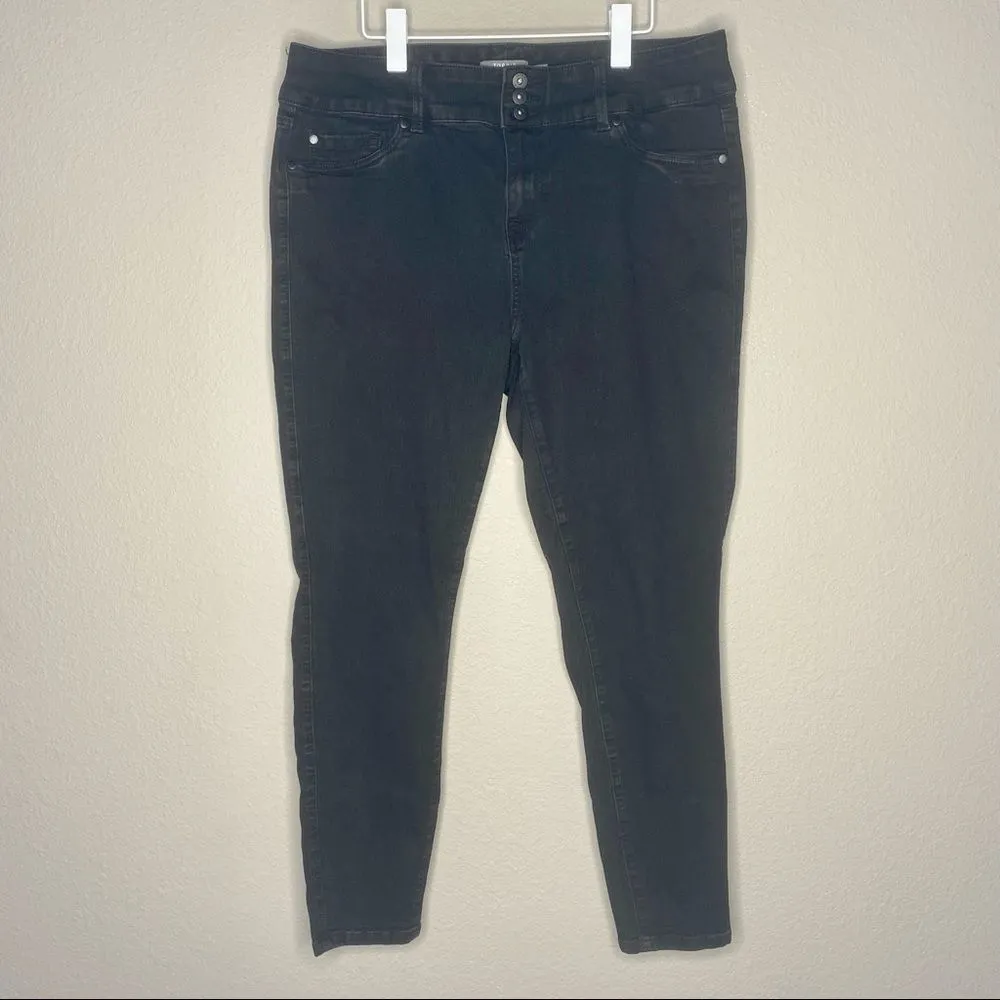 Torrid Black Jeggings Tall D5* - Image 2