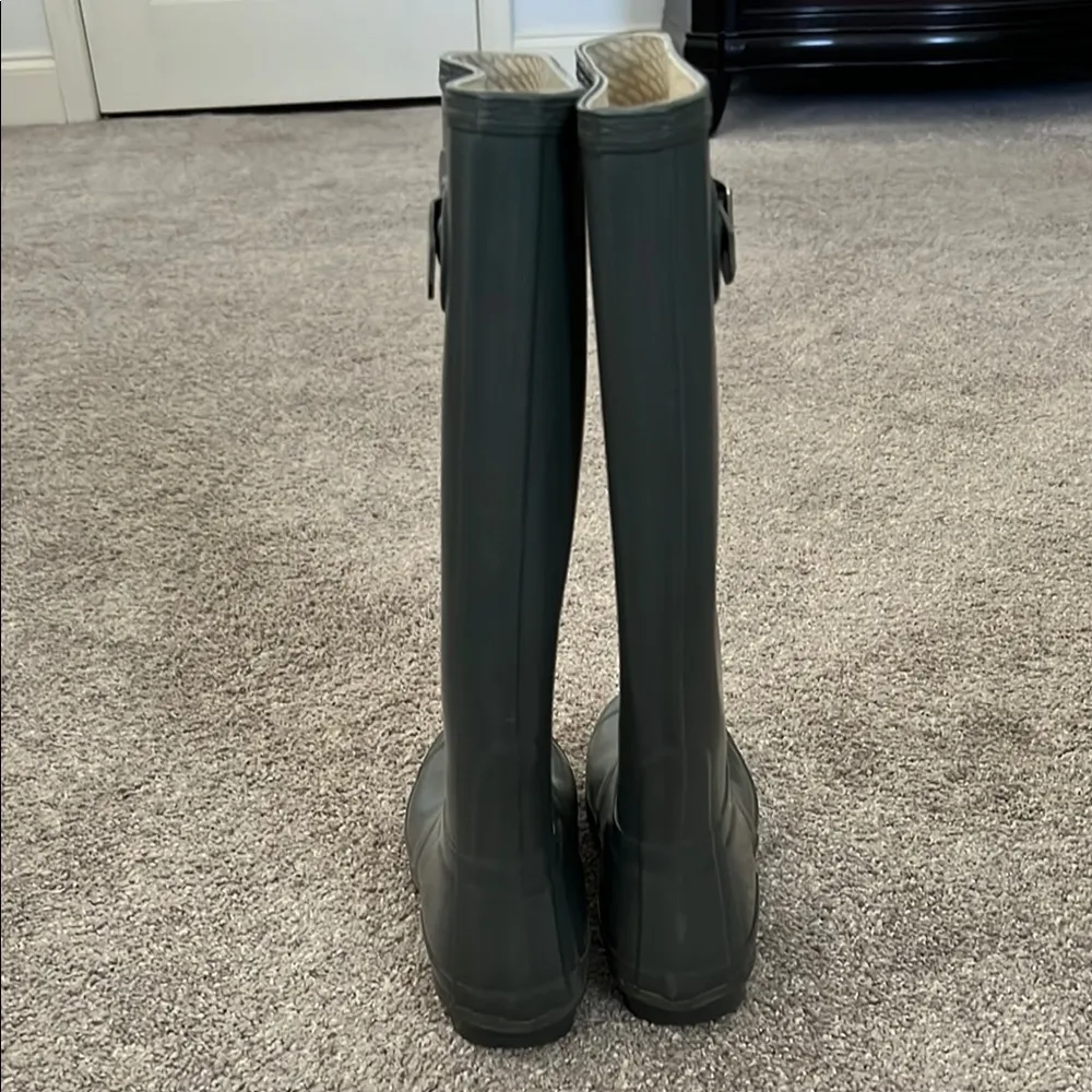 Hunter Dark Gray Tall Boots - Image 4