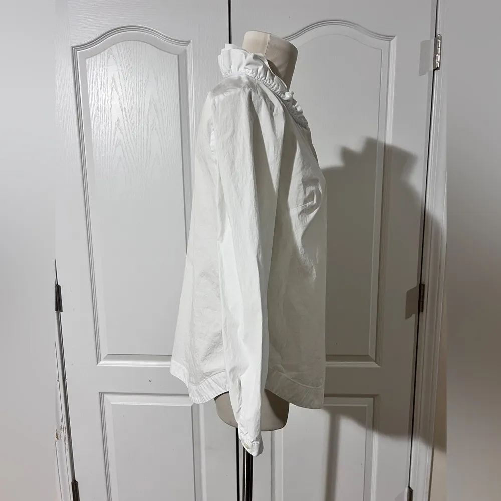 Vineyard Vines Cotton Blend White Ruffled Collar Blouse - sz M - Image 3