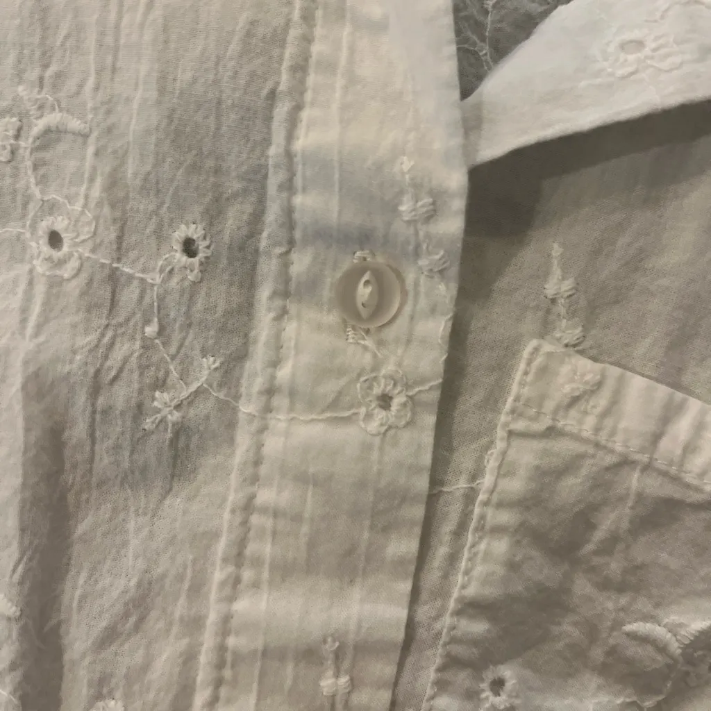 SO White Eyelet Button Down Shirt - Image 4