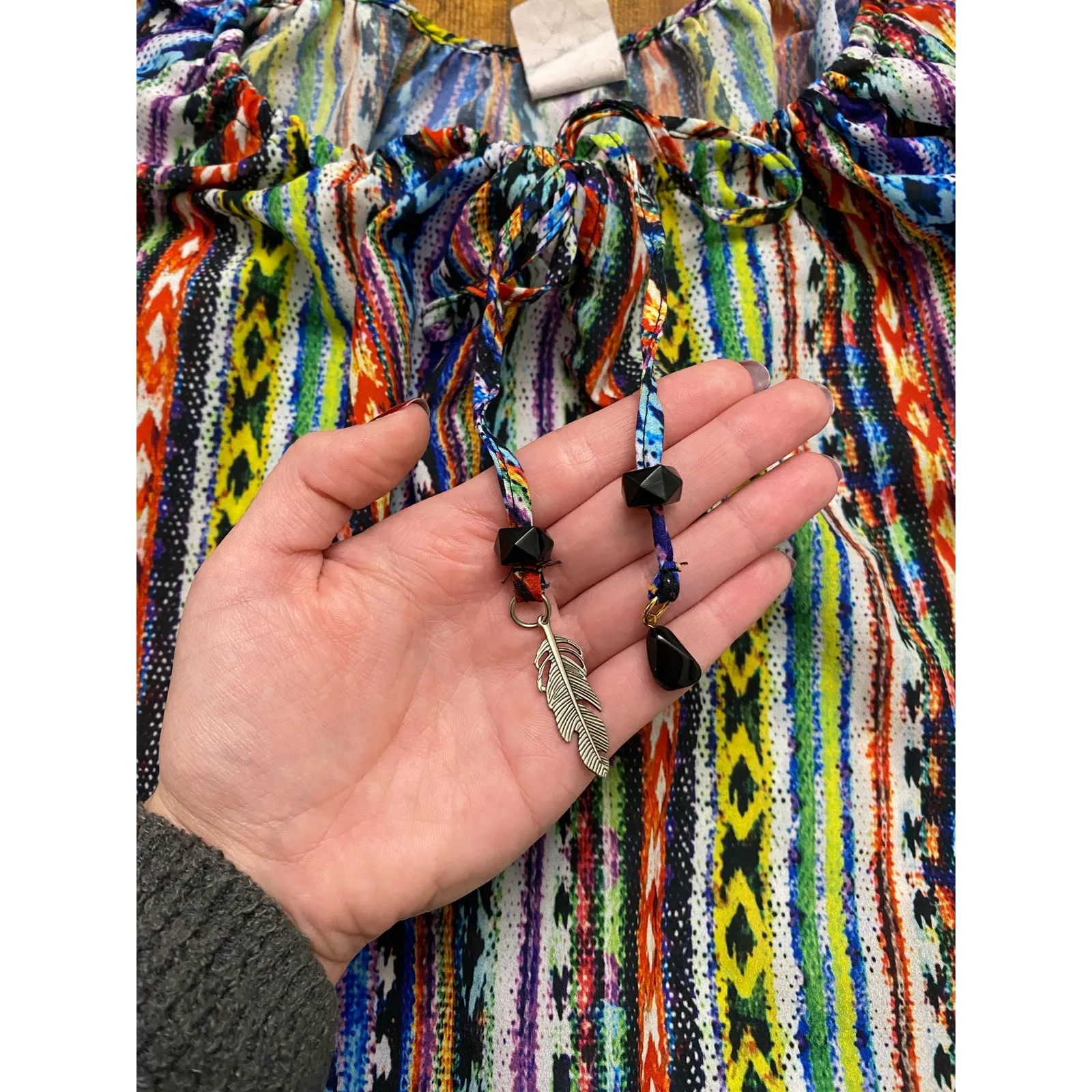 Ale by Alessandra Beach Blanket Cold Shoulder Mini‎ Coverup Size M/L Multicolor - Image 9