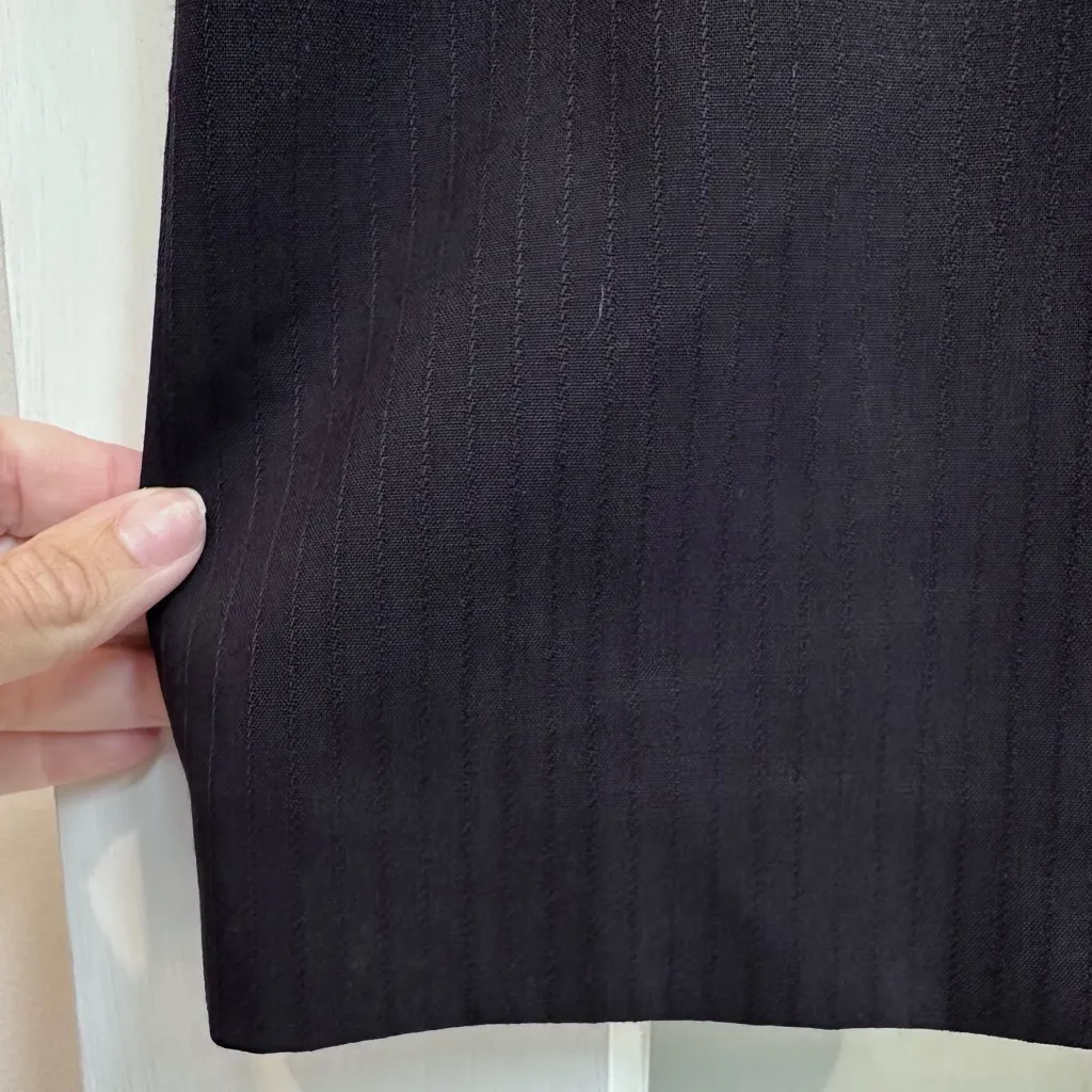 Barneys New York Virgin Wool Classic Dark Navy Pinstripe Pencil Skirt Size 12 US - Image 2