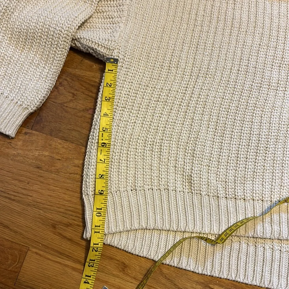 Free People Chunky Knit Cowl neck Sweater Size small - Image 3