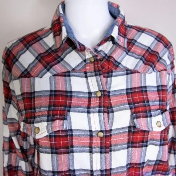 JACHS Girlfriend women's red and white plaid button down shirt, size M - Image 4