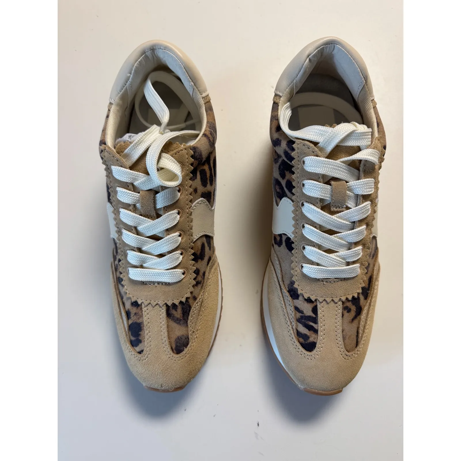 Dolce Vita Womens Leopard Suede Lace Up Fashion Sneakers Size 6.5 Tan - Image 4