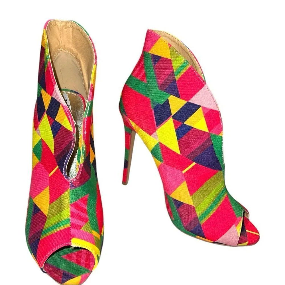 Liliana geo pattern awesome booties! Open toe . New - Image 8