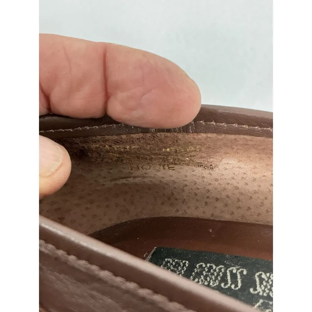 Womans Red Cross Shoes Comfort Fit Loafers Size 8.5 M Brown - Image 6