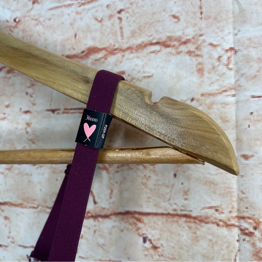 INCREDIBLE BY VICTORIA’S SECRET | Wireless Push-Up Bra 36DDD NWT Color: Kir - Image 9