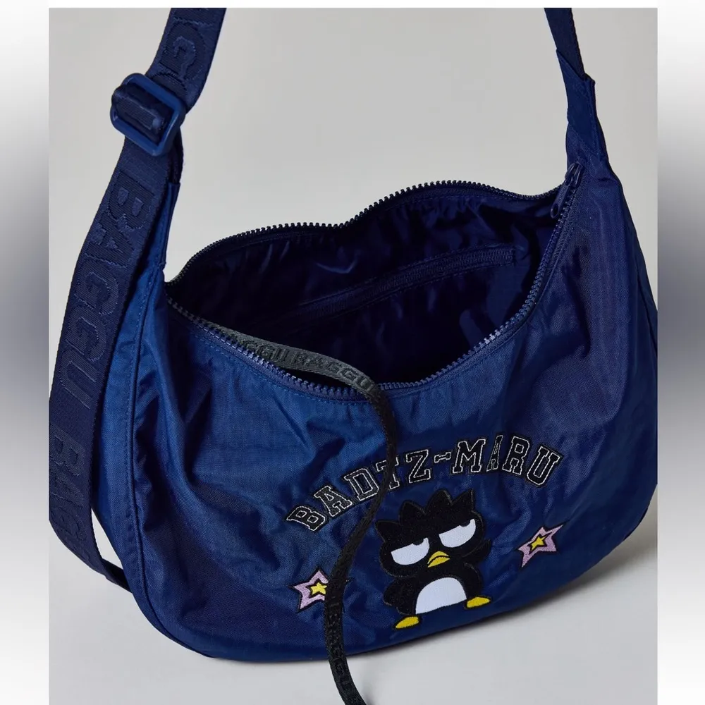BAGGU x Hello kitty and friends Medium Crescent Bag - Image 2