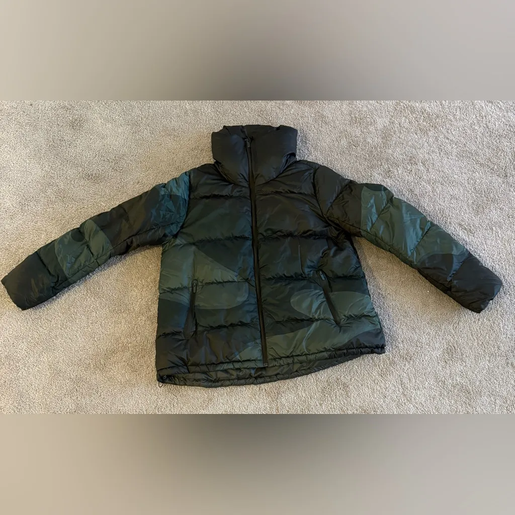 Lululemon Cloudscape Puffer Jacket Coat Dark Olive Camo | Rare 2018 | Size 8 - Image 8