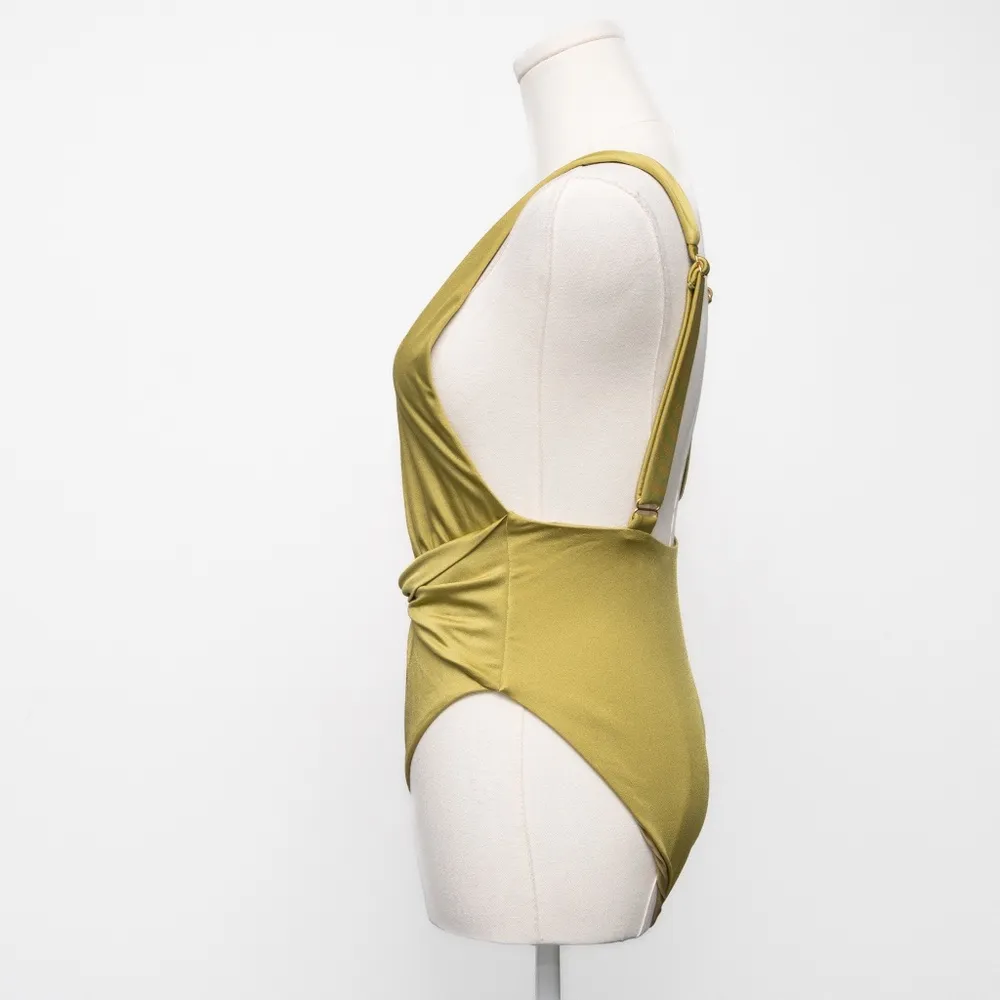 Agua Bendita. New! Ellis Twist Front Plunge One-Piece Swimsuit. - Image 5