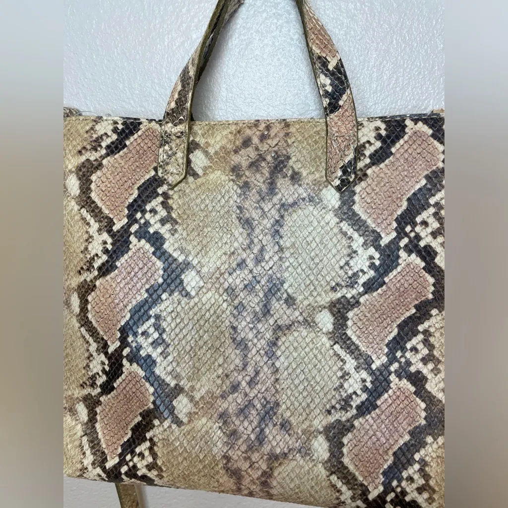 Madewell NWT Women’s The ZiP Transport Crossbody Snake‎ Embossed Leather Edition - Image 6