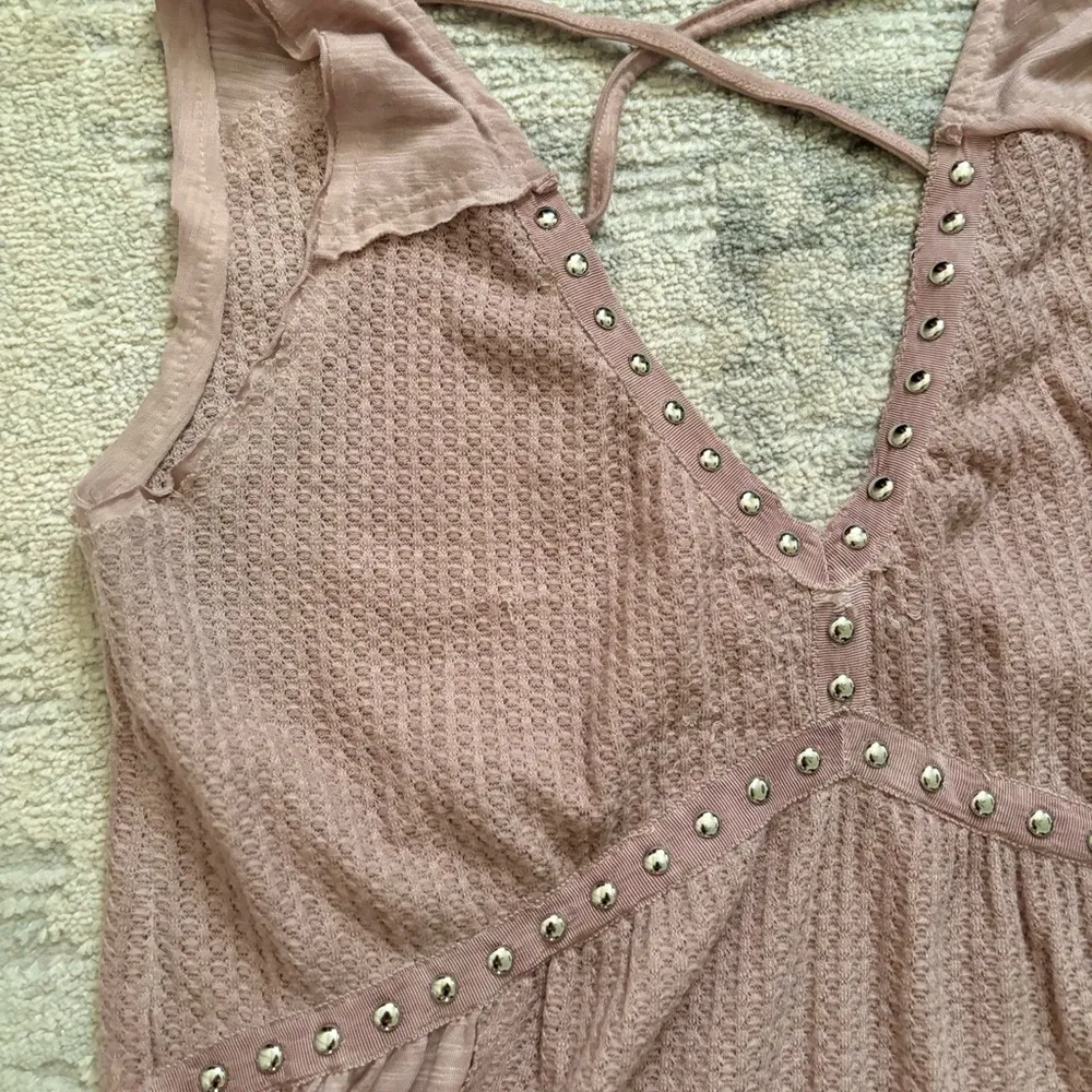 Pink/Lavender Ribbed Tank Top with V - Image 3