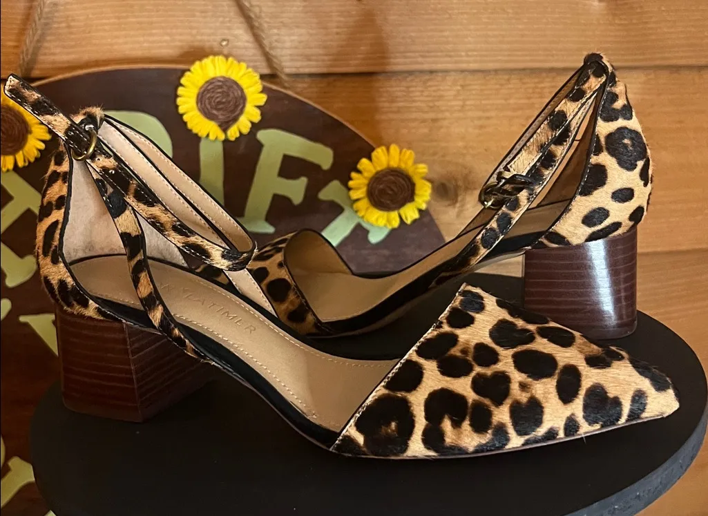 Gibson Latimer Calf Hair Leopard Print Point Toe Block Heel Ankle Strap Heel 8M - Image 1