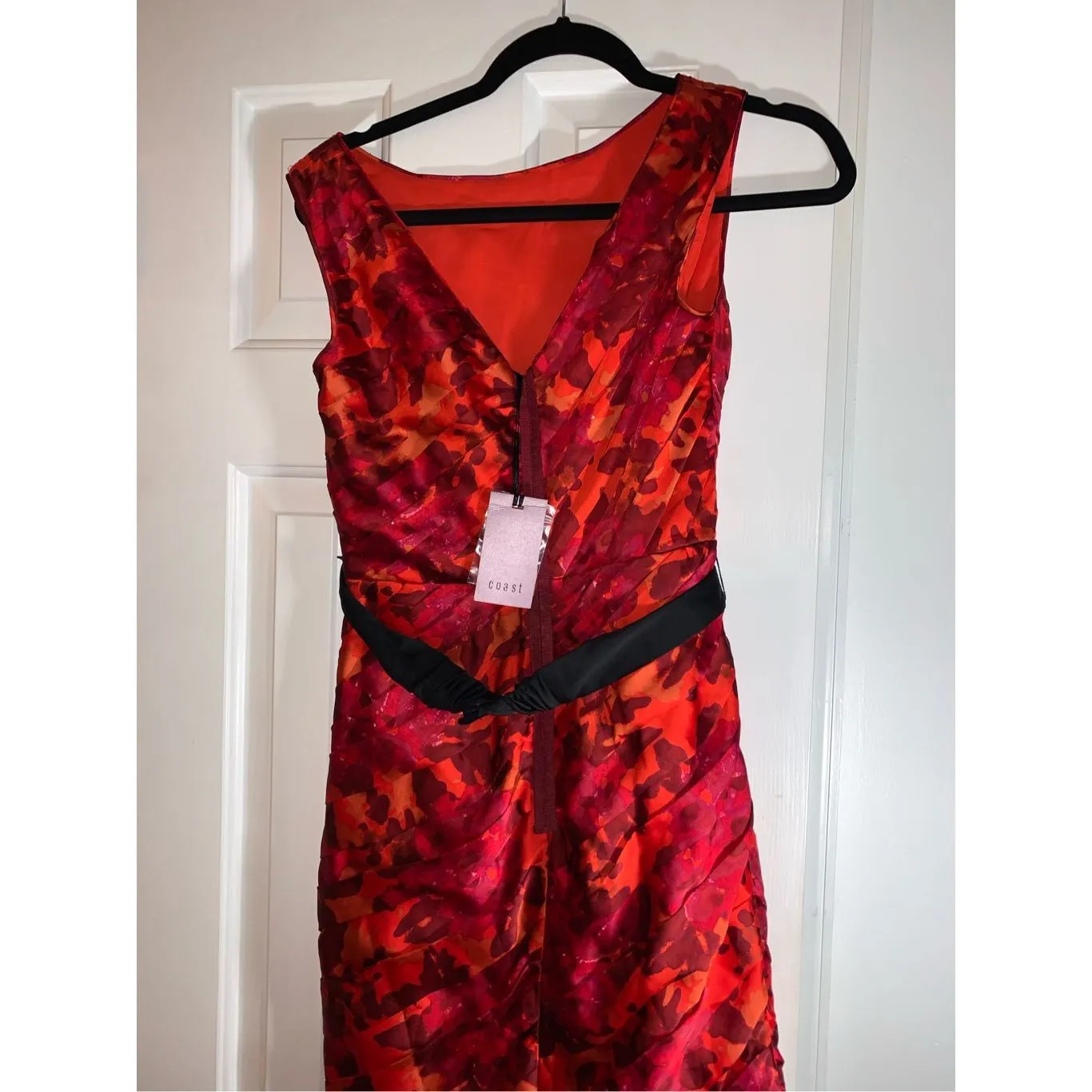 Sexy silky size 6 red dress - Image 2