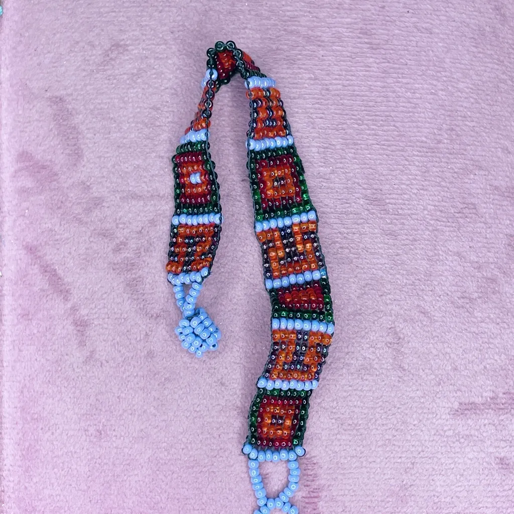 714. Green Glass Blue Orange Seed bead Bracelet - Image 4