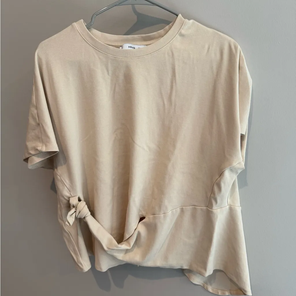 Mango Cream Short Sleeve Women's Top - Image 2